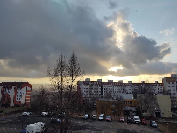 Blick Auf Die Europäische Stadt Bei Sonnenuntergang — Stockfoto