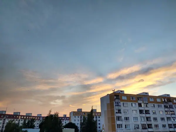 Zicht Europese Stad Bij Zonsondergang — Stockfoto