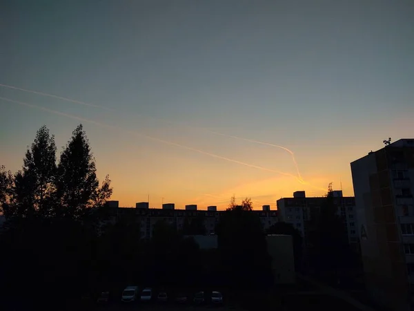 Europeisk Stad Vid Solnedgången — Stockfoto