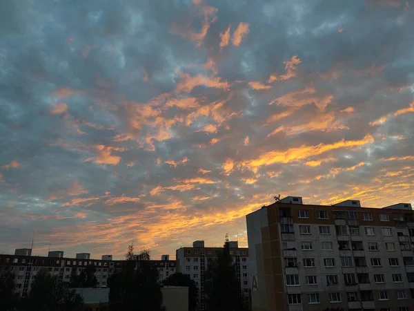 Zicht Europese Stad Bij Zonsondergang — Stockfoto