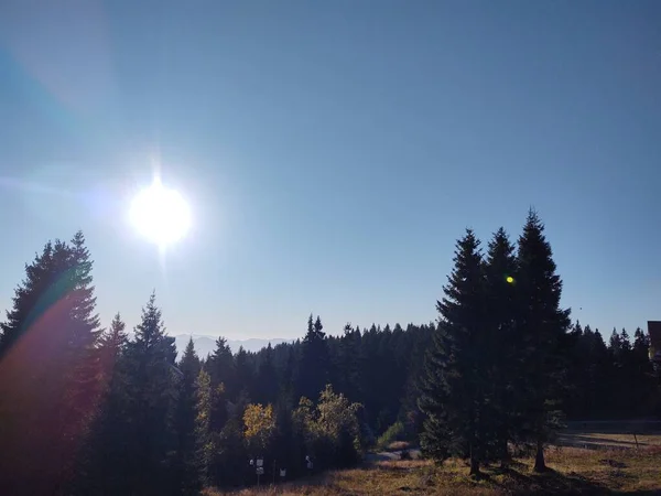 Wunderschöne Landschaft Mit Einer Bergkette Den Bergen — Stockfoto