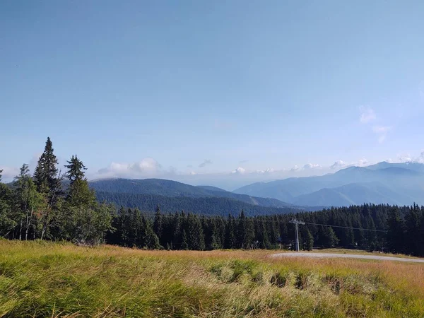 Vackert Landskap Med Berg Natur Och Blå Himmel — Stockfoto