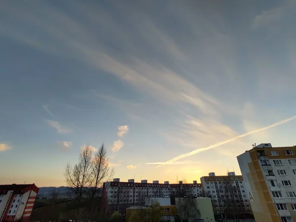 Pohled Evropské Město Při Západu Slunce — Stock fotografie