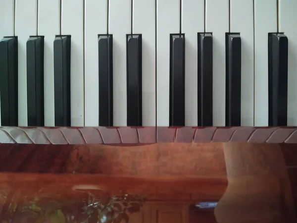 Közelkép Fekete Fehér Billentyűk Zongora — Stock Fotó