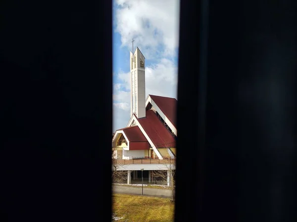 Igreja Cidade Europeia Inverno — Fotografia de Stock