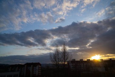 Avrupa 'nın üzerinde güzel bir gün batımı