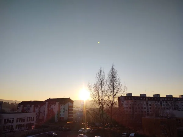 Άποψη Της Ευρωπαϊκής Πόλης Την Ώρα Του Ηλιοβασιλέματος — Φωτογραφία Αρχείου