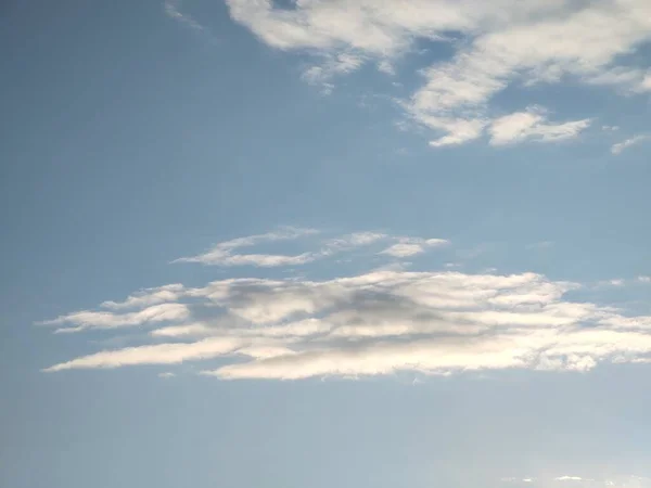 Schöne Wolken Weißen Himmel — Stockfoto