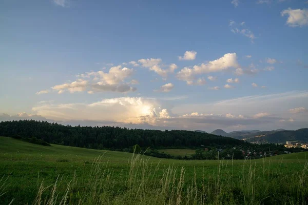 Bela Paisagem Montanhosa Durante Dia — Fotografia de Stock