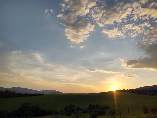 Красивий Гірський Пейзаж Заході Сонця — стокове фото