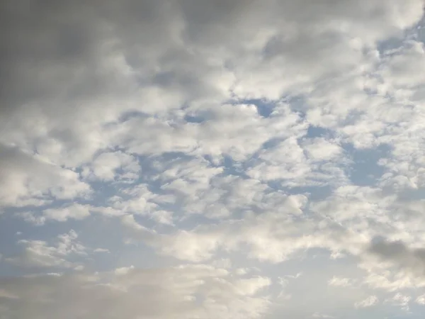 Vackra Vita Moln Himlen — Stockfoto