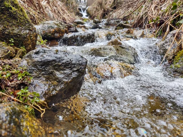 Primo Piano Una Bella Cascata Nella Foresta — Foto Stock