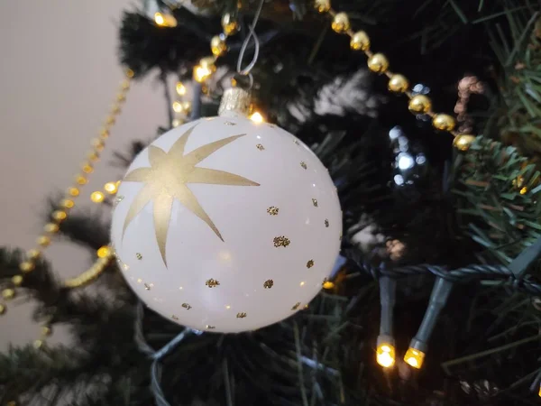 Decoraties Aan Kerstboom Tijdens Winter Slowakije — Stockfoto