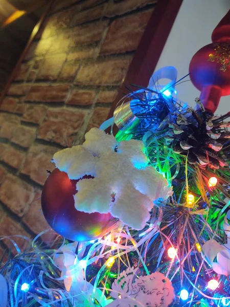 Decorações Árvore Natal Durante Inverno Eslováquia — Fotografia de Stock