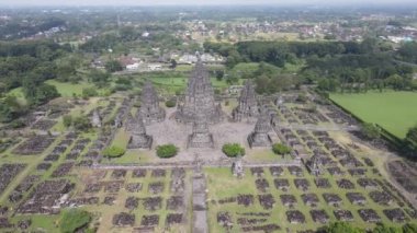 Endonezya, Yogyakarta 'daki Hindu tapınağı..