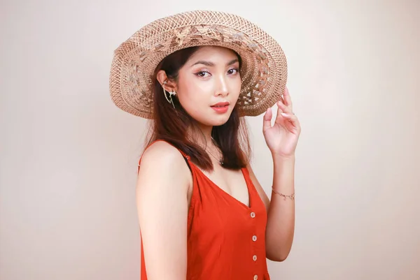 Excited Asian Woman Straw Hat Having Beach Vacation Isolated White — Stok fotoğraf