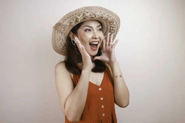 Surprised Happy Beauty Asian Woman Shouting Excitement Beautiful Girl Act — Foto de Stock