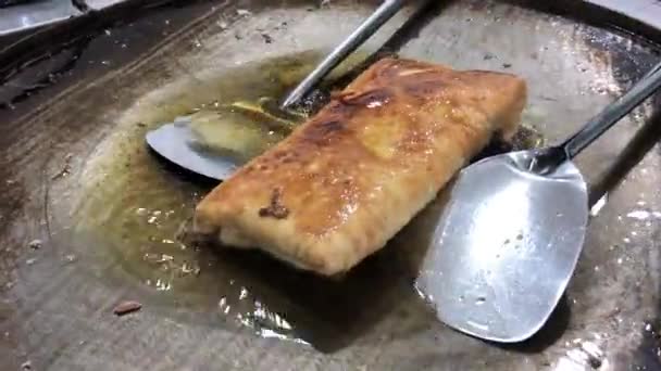 Process Making Cooking Martabak Telur Martabak Eggs Indonesian Street Food — Stock video