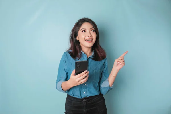 Excited Asian Woman Wearing Blue Shirt Pointing Copy Space Her — 스톡 사진