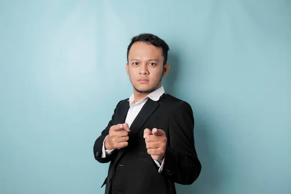 Portrait Young Asian Businessman Black Suit Pointing Index Finger Camera — Stockfoto