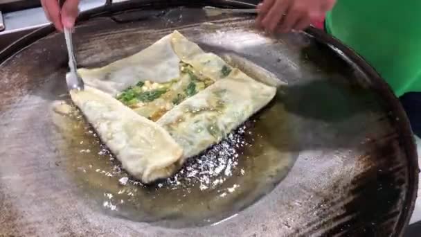 Process Making Cooking Martabak Telur Martabak Eggs Indonesian Street Food — Videoclip de stoc