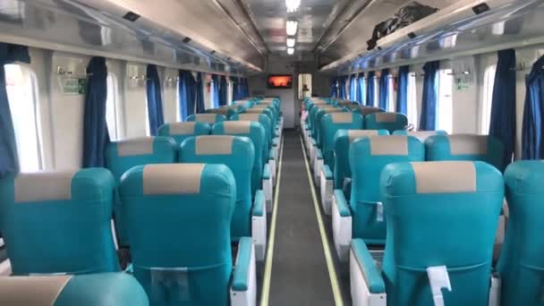 Indonésie Trains Voyageurs Chemin Fer Dans Service Classe Affaires Jakarta — Video