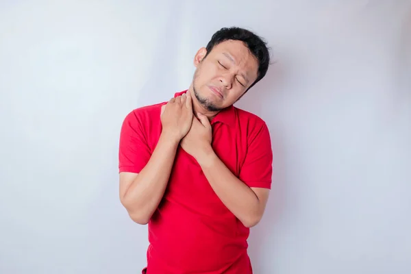 Retrato Hombre Asiático Tiene Dolor Cuello Hombro Aislado Por Fondo — Foto de Stock