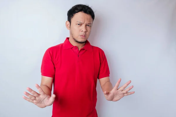 Pria Asia Yang Menarik Dengan Gestur Tangan Memberikan Penolakan Atau — Stok Foto