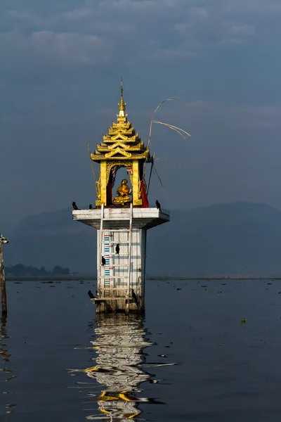 En pelare shrine — Stockfoto