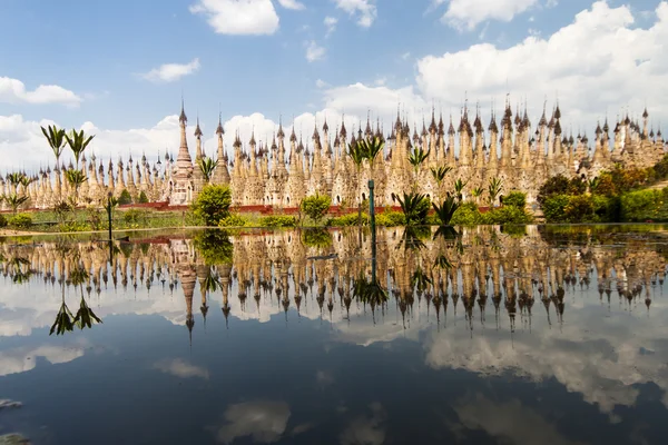 karmaşık kakku pagoda içinde stupas