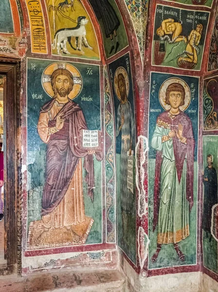 建于1099年的帕纳吉亚 阿西努教堂 Church Panagia Asinu 同时用壁画作画 在十三世纪地震后恢复了原貌 教堂的绘画现在受到了联合国教科文组织的保护 — 图库照片