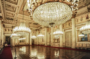 The architects Carlo and Amadeo di Castelmonte in the late Baroque style built the Palace of the Kings of Savoy in 1646-1660. Later, Palazzo Reale was partially rebuilt by Filippo Juvarra.    