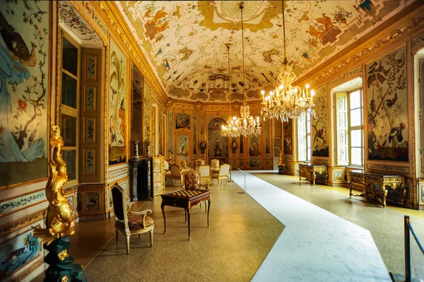 1739年 建筑师菲利普 朱瓦拉 Filippo Juvarra 完成了萨伏伊王朝一个巨大的狩猎宫殿的建造 这个宫殿可以在狩猎期间容纳整个皇家宫廷 — 图库照片