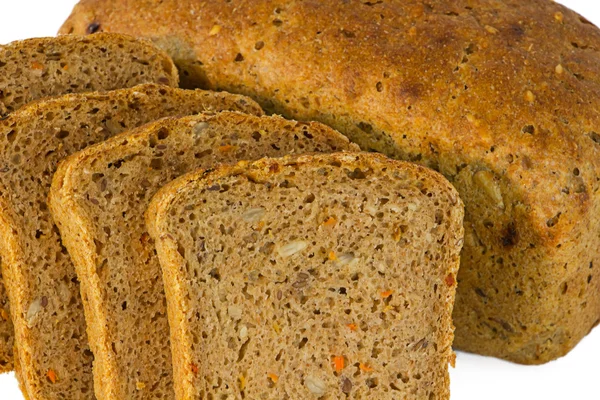 Rolo de pão com piaces fatiados — Fotografia de Stock