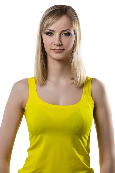 Молодая женщина с желтым макияжем — стоковое фото