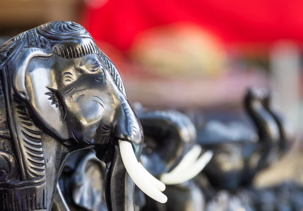 Heads of Black Elephant Figurines — Stock Photo, Image