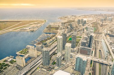 Toronto gökdelenler, Rıhtımlar üzerinde ontario Gölü - yukarıdan genel bakış