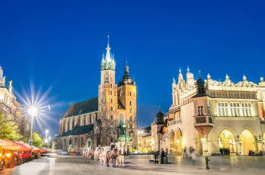 Rynek glowny - ana kare krakow Polonya