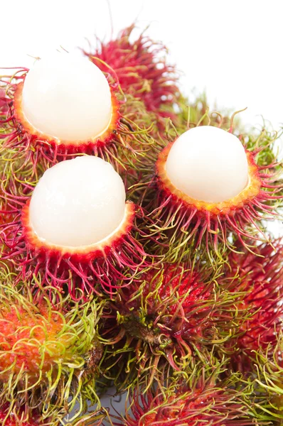 Fehér háttér piros shell RAMBUTAN gyümölcs — Stok fotoğraf