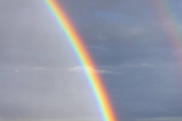 Rainbow Colorful Sunset Blue Pink Sky Yellow Clouds Skyline Blue — ストック写真