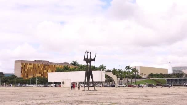 Brésil District Fédéral Décembre 2021 Sculpture Candangos Dois Guerreiros Située — Video