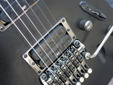 akustik gitar