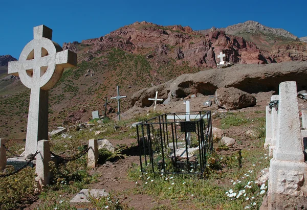 Andinistas cmentarz, aconcagua — Zdjęcie stockowe