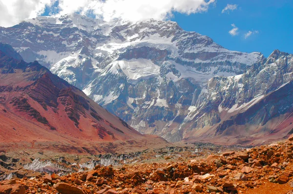 在安第斯山全景 — 图库照片