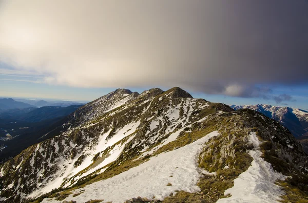 Crinale roccioso — Foto Stock