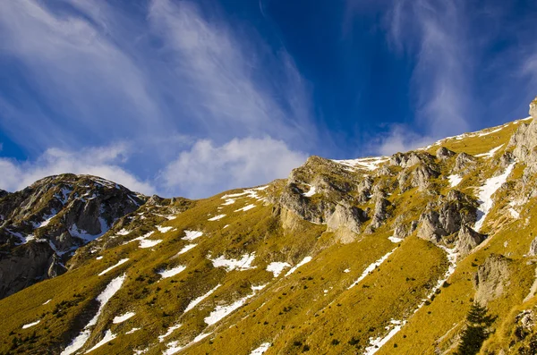 Karpaterna bergsryggen, Rumänien — Stock fotografie