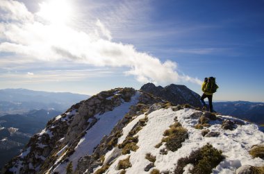bahar dağ manzarası