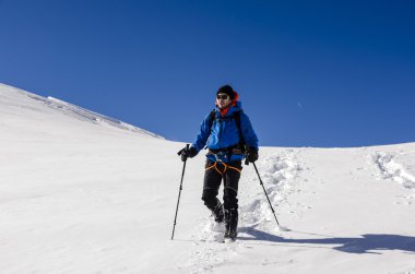 Alpler'de trekking kış