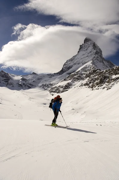 Senderismo en los Alpes suizos —  Fotos de Stock