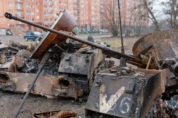 Militär Armé Fordon Tank Spår Med Fat Ukraina Krig Armé — Stockfoto